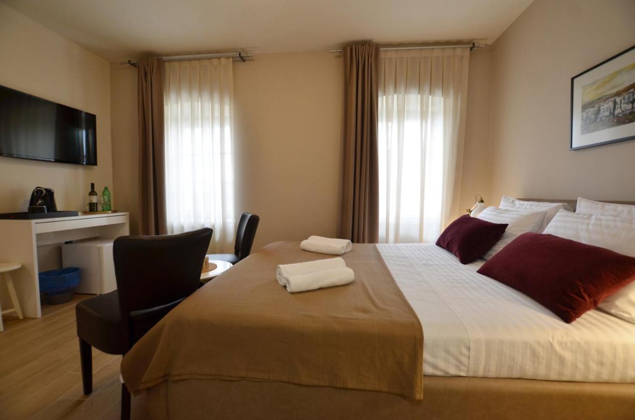 App & Rooms Juraga Бале Екстериор снимка